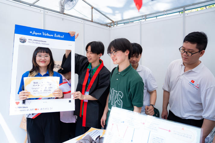 Sinh viên HUTECH “bắt nhịp” giao lưu quốc tế tại Lễ hội Việt Nam - Nhật Bản lần thứ 11 108