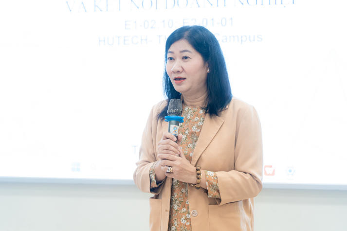 [Video] Sinh viên Thiết kế nội thất tự tin bảo vệ đồ án, khẳng định tư duy sáng tạo và năng lực nghiên cứu thực tiễn 22