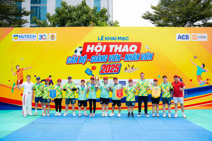 [Video] Sôi động, gắn kết và bùng nổ tại Hội thao Cán bộ - Giảng viên - Nhân viên HUTECH 2025 661