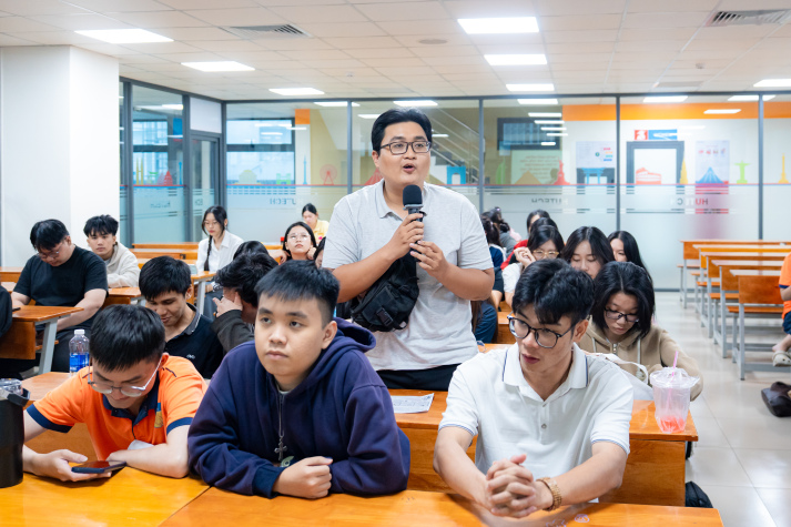 Sinh viên Ngôn ngữ Anh tìm lợi thế riêng trong lĩnh vực Marketing 63