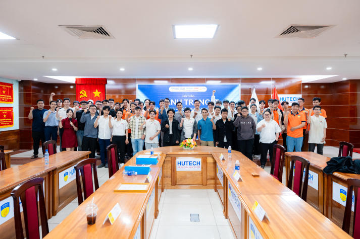 Sinh viên VJIT luyện bí kíp phỏng vấn, sẵn sàng nắm bắt cơ hội tại HUTECH IT OPEN DAY 2026 114