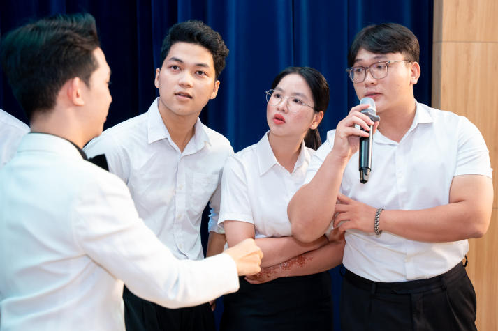 Thử sức cùng HRM Challenge, sinh viên HUTECH làm chủ kỹ năng nhân sự trong kỷ nguyên số 82