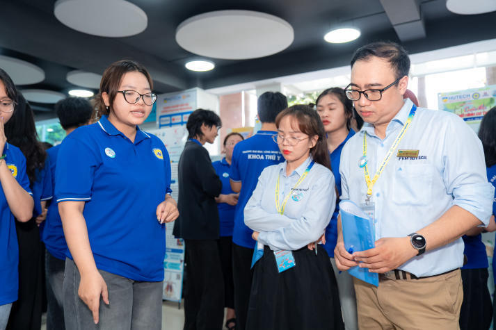 [Ảnh] Rộn ràng chuỗi hoạt động chào tuổi mới, lan tỏa khí thế và khát vọng vươn xa 140