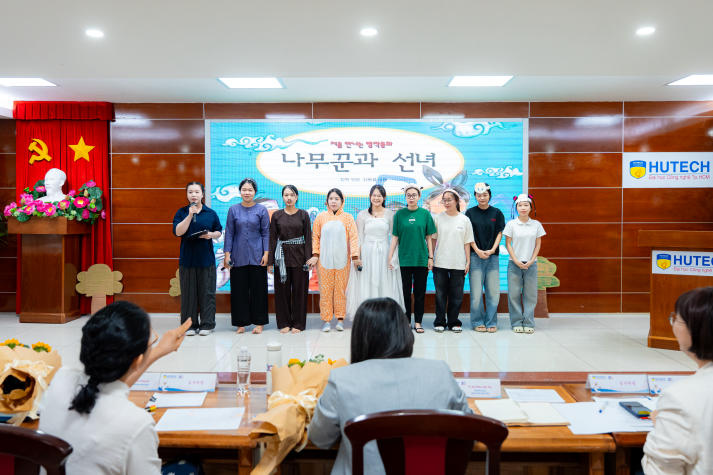 Từ trang sách đến sân khấu: Khám phá văn học xứ sở kim chi cùng sinh viên Khoa Hàn Quốc học 41