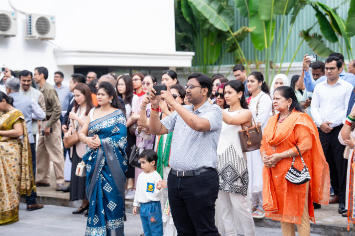 HUTECH hòa nhịp lan tỏa sắc màu văn hóa Ấn Độ tại Lễ kỷ niệm 79 năm Ngày Độc lập 61