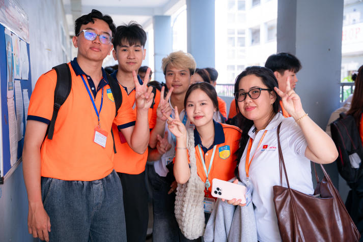 Học tư duy thiết kế qua trải nghiệm thực tế, sinh viên VJIT kiến tạo giải pháp cho “Trường học hạnh phúc” 60