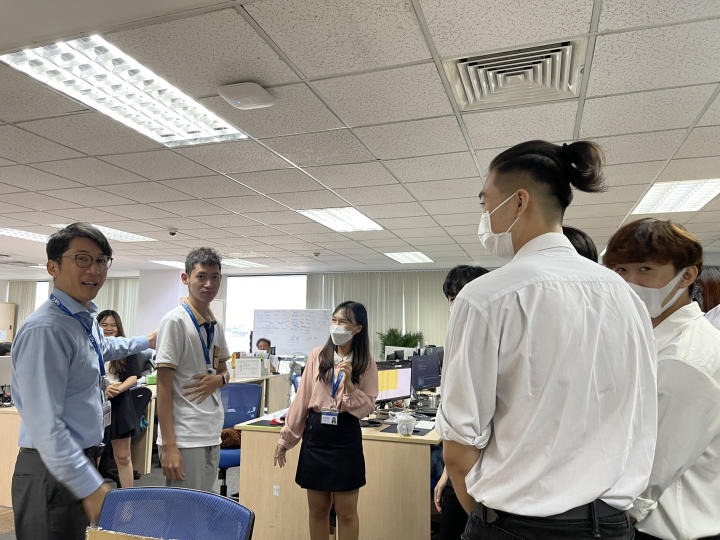 Sinh viên ngành Công nghệ thông tin VJIT tham quan thực tế tại Công ty TNHH NEC Việt Nam 54