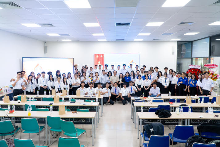 Đại hội Đại biểu lần thứ X đánh dấu hành trình mới của Liên chi Hội Khoa Kiến trúc - Mỹ thuật 190