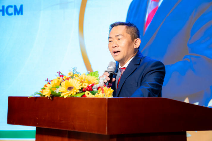 Đầu tư thông minh trong kỷ nguyên số, sinh viên HUTECH sẵn sàng “thực chiến” cùng RongViet Invest 2026 22
