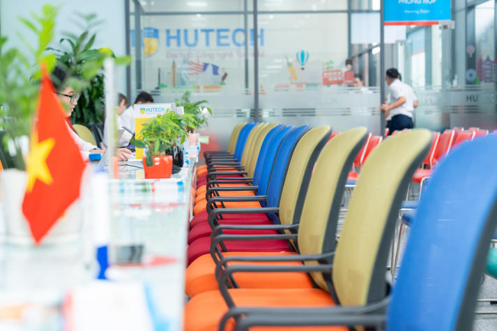 HUTECH hoàn tất công tác chuẩn bị, sẵn sàng đón thí sinh nhập học 55
