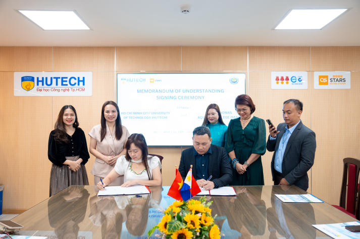 HUTECH signs MoU with AAUCO Global University Incubator 99