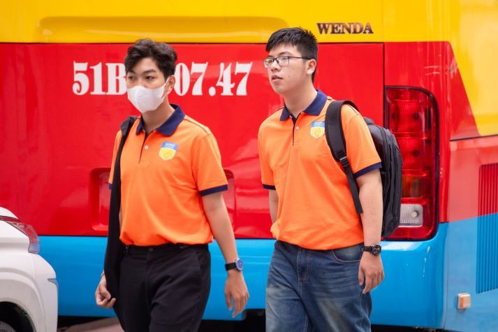 [Video] Ngày đầu năm học 2025-2026 tại HUTECH: Hào hứng, rộn ràng và đầy kỳ vọng 50