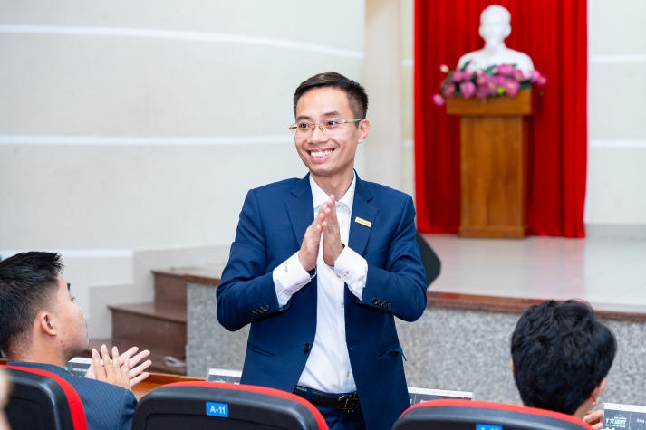 [Video] “Wake Up Your Talent 2024” tìm ra những bạn trẻ làm Marketing thực chiến tài năng nhất 85