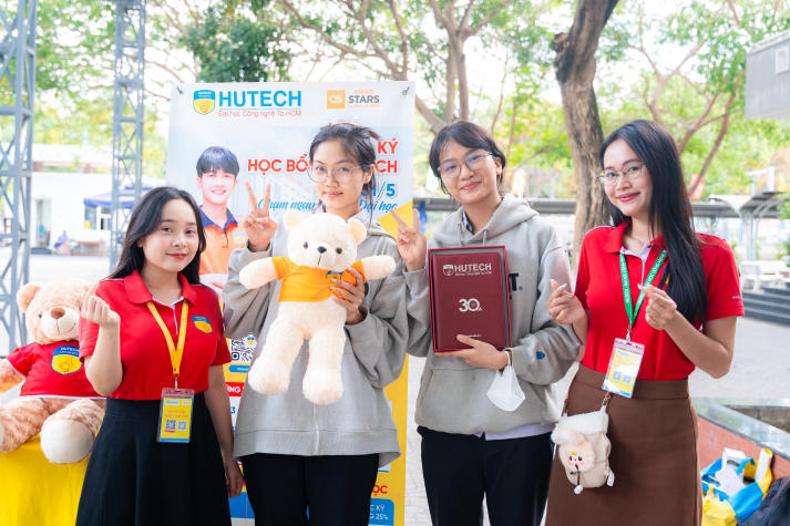 Thí sinh cần làm gì sau khi biết điểm thi tốt nghiệp THPT 2025? 9