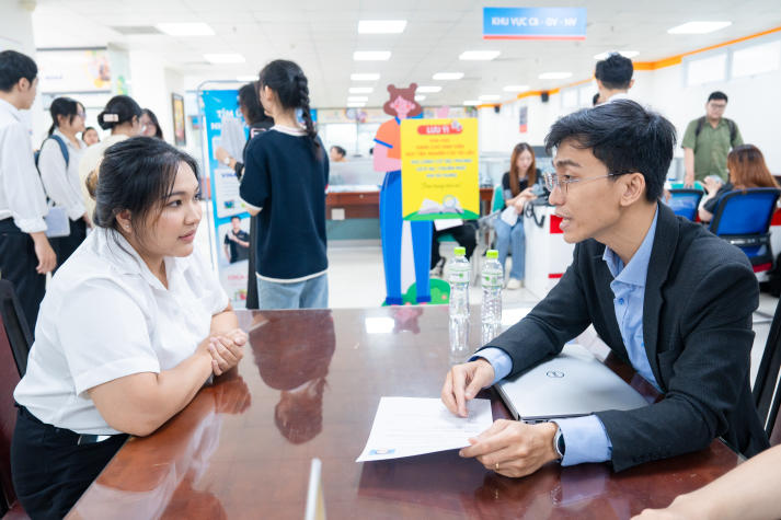 Trải nghiệm phỏng vấn cùng nhà tuyển dụng, sinh viên Khoa Tiếng Anh tăng kỹ năng nghề nghiệp 60