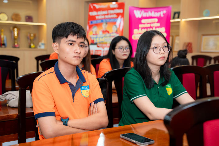 Sinh viên Viện Khoa học Ứng dụng rèn kỹ năng viết CV, sẵn sàng chinh phục nhà tuyển dụng 65