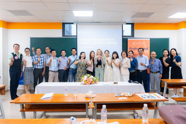 HUTECH hosts “Leading with Positivity” seminar to promote lecturer wellbeing 72