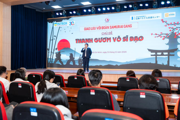 Samurai GANG mang đến màn trình diễn mãn nhãn, lan tỏa tinh thần Samurai tại HUTECH 39