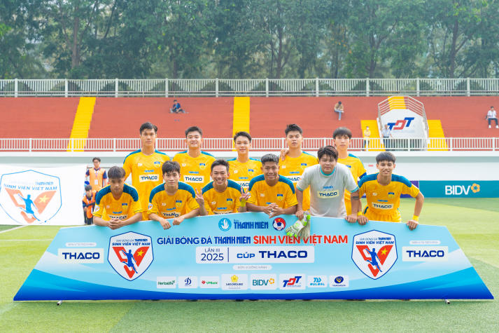 Gen Z toả sáng tài năng thể thao từ loạt sân chơi “đỉnh chop” tại HUTECH 76