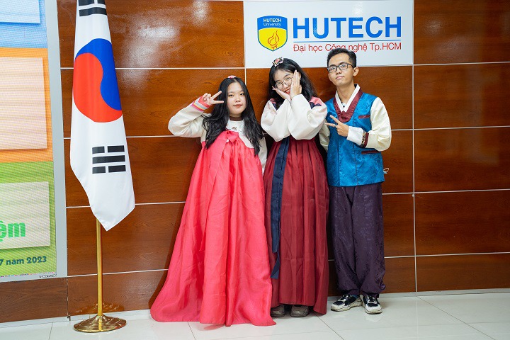 Đặc sắc lễ hội văn hóa mở của Đại học Tongmyong (Hàn Quốc) tại HUTECH 56