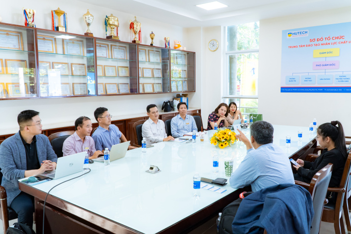 HUTECH thúc đẩy hợp tác đào tạo và nghiên cứu cùng Indian Institute of Technology Gandhinagar (Ấn Độ) 27