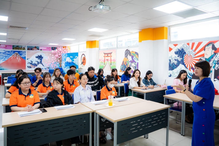 Sinh viên Khoa Nhật Bản học HUTECH nắm bắt kỹ năng tổ chức sự kiện 28