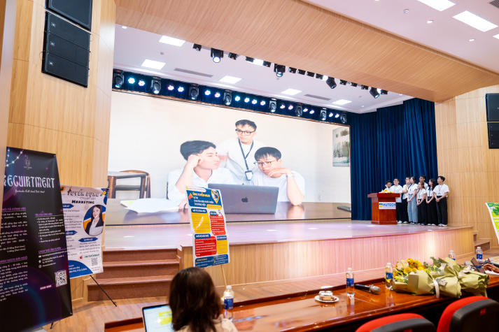 Chung kết “Thực chiến nghề nhân sự” 2025: Sân chơi thực học - thực làm cho sinh viên HUTECH 60