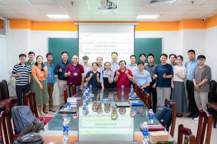 Chuyên gia HUTECH cập nhật xu hướng lưu trữ năng lượng từ góc nhìn nghiên cứu và công nghiệp 87