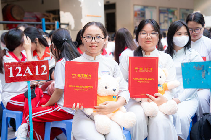 HUTECH Scholarship Tour 2026: Khi học bổng tiếp sức ước mơ đại học 61