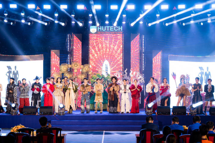 11 CLB - Đội - Nhóm HUTECH hội tụ, sẵn sàng bùng nổ tại Đêm hội văn hóa Chào năm học mới 51