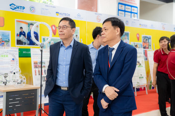 HUTECH cùng SHTP kiến tạo hệ sinh thái công nghệ chiến lược thúc đẩy chuyển đổi kép số - xanh 28