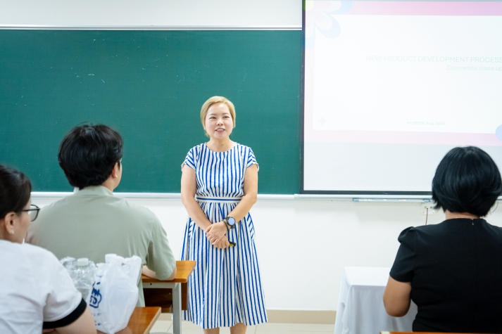 Nâng cao kiến thức về khởi nghiệp và đổi mới sáng tạo cùng sinh viên VJIT tại chuỗi seminar HUTECH Innovatalk 2024 121