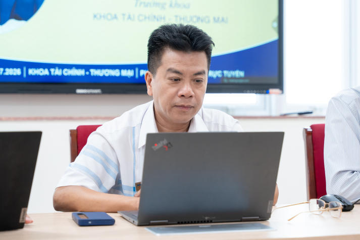 Sinh viên Tài chính - Thương mại mở rộng cơ hội việc làm tại “HUTECH Online Summer Career 2026” 34