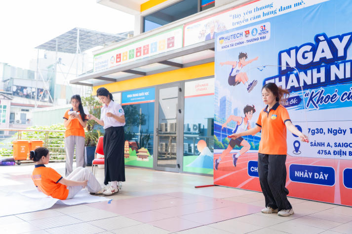 Sinh viên Khoa Tài chính - Thương mại bứt phá thể lực tại Ngày hội Thanh niên khỏe 69