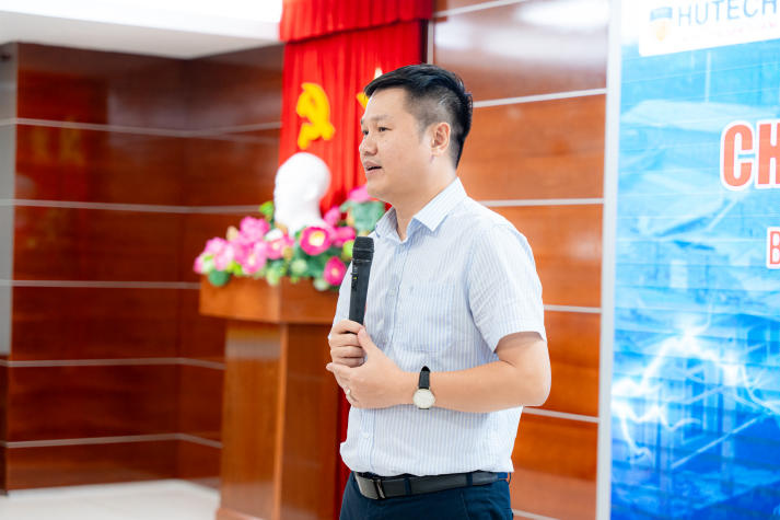 Tuổi trẻ HUTECH phát động quyên góp ủng hộ đồng bào bị ảnh hưởng bởi bão Bualoi 13