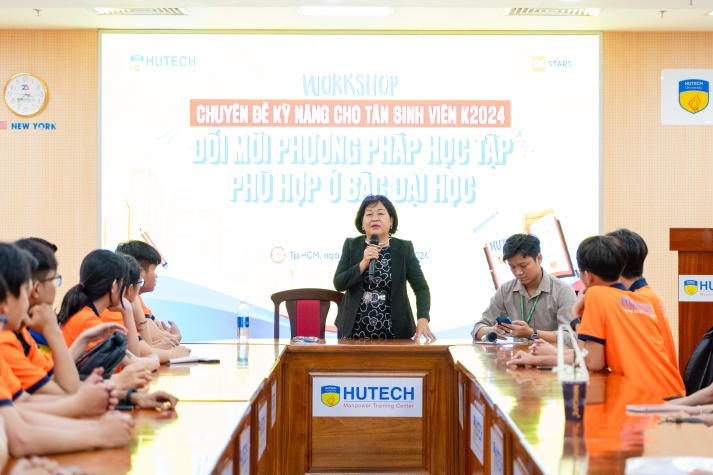 Tân sinh viên HUTECH thay đổi phương pháp học tập cùng chuyên gia 19