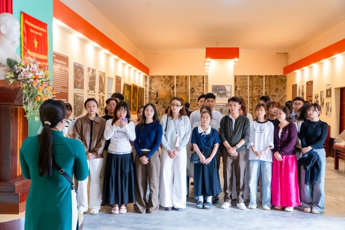 “Trăng sáng Langbiang” mang mùa Trung thu ấm áp đến học sinh Đà Lạt 128