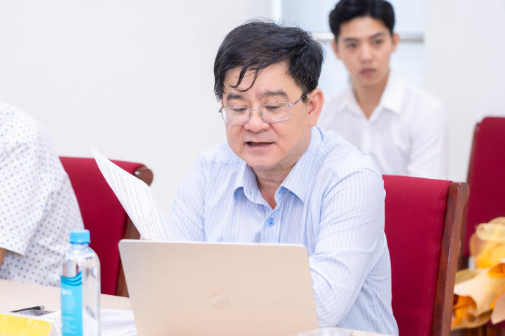 Nhiều đề tài thể hiện xu hướng tiếp thị hiện đại tại buổi bảo vệ luận văn/đề án Thạc sĩ ngành Marketing 24