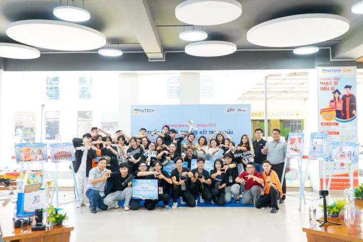 HUTECH Photo Contest “Beloved Teacher 2025” chính thức tiếp nhận ảnh dự thi đến hết ngày 16/11 215