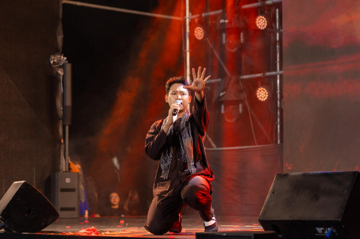 Sinh viên HUTECH thắp sáng niềm tự hào Việt qua chuỗi đồ án nghệ thuật hoành tráng 84