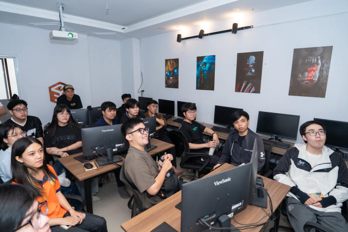 Sinh viên ngành Nghệ thuật số tiếp cận môi trường studio 3D chuyên nghiệp tại CG3D 37