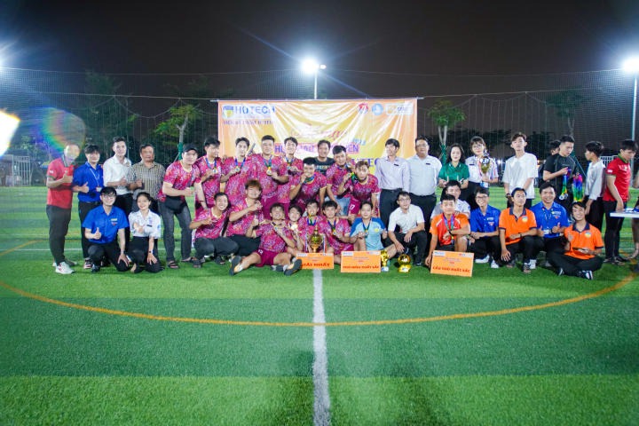 Viện Kỹ thuật HUTECH chính thức bế mạc Hội thao sinh viên năm học 2022 - 2023 10