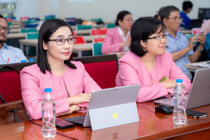 [Video] Học AI cùng chuyên gia, giảng viên, sinh viên Khoa Thú y - Chăn nuôi sẵn sàng bước vào kỷ nguyên số 62