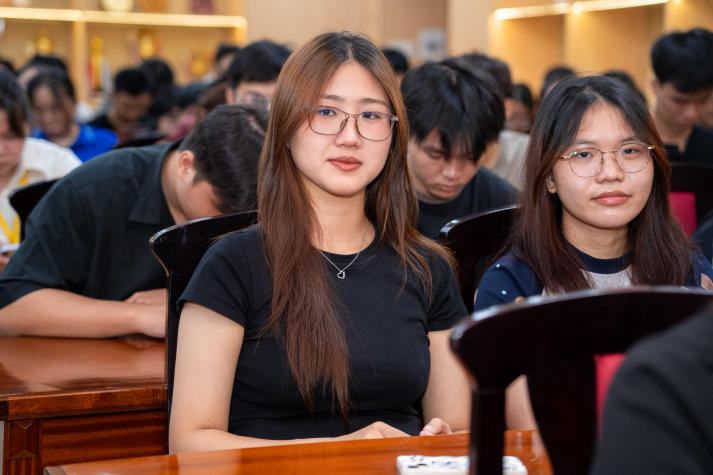 Sinh viên Khoa Thú y giải mã cơn ngứa trong điều trị thú cưng 29
