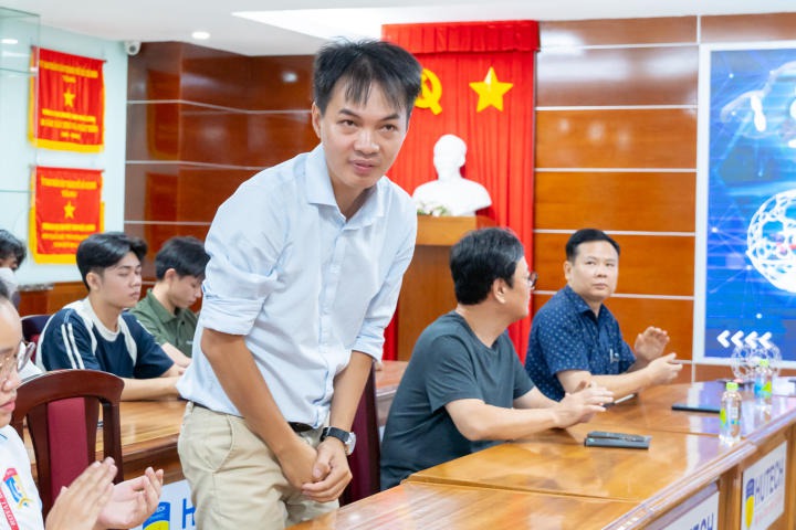 ​Viện Công nghệ Việt - Hàn chính thức phát động cuộc thi Drone Racing "Đường đua ánh sáng" 34