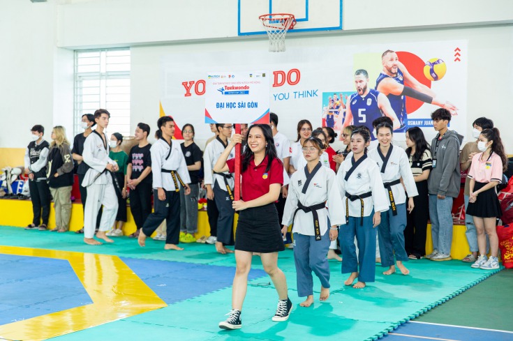 Hơn 200 vận động viên tranh tài sôi nổi tại Giải Taekwondo Sinh viên HUTECH mở rộng lần 1 56