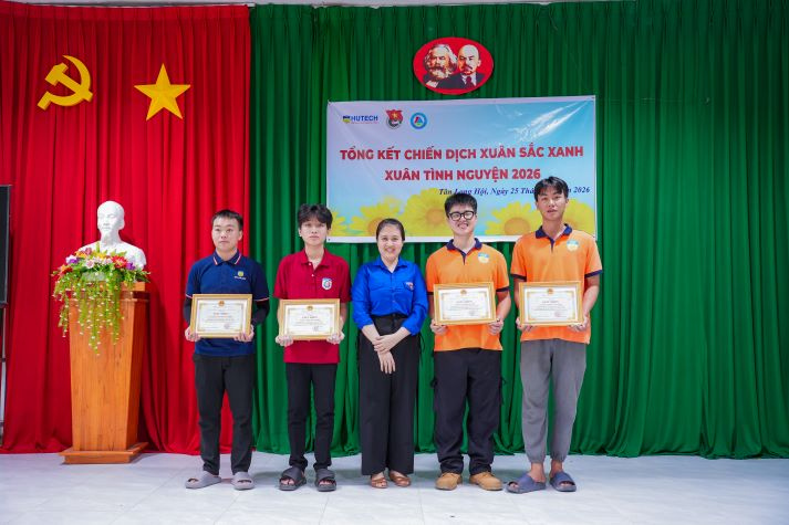 Xuân sắc xanh 2026: Sinh viên HUTECH mang Tết yêu thương đến với người dân Vĩnh Long 139