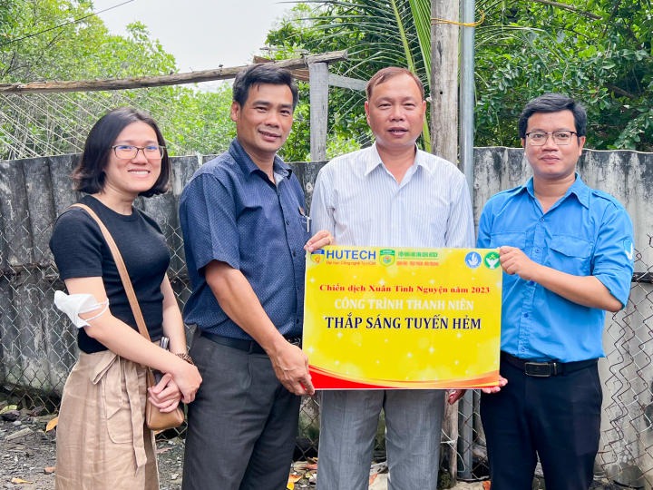 “Én vàng” Viện Khoa học Ứng dụng lan tỏa sắc xuân với chiến dịch “Cánh én mùa xuân 2023” 42