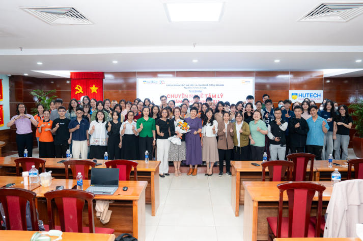 Sinh viên Tâm lý học khám phá tiềm năng nghề nghiệp từ góc nhìn chuyên gia 92