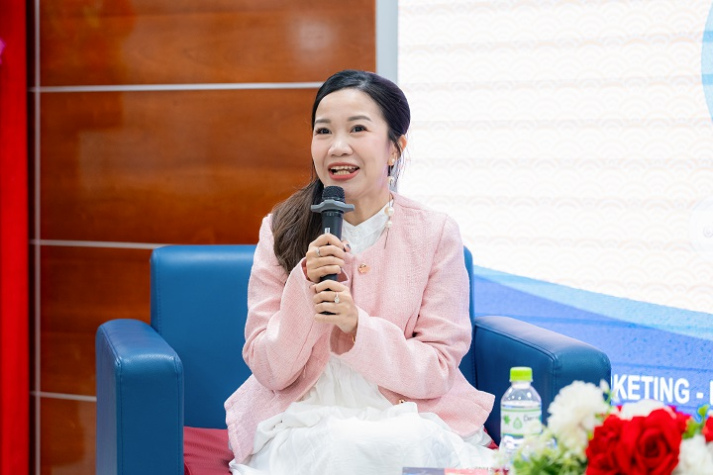 Cựu sinh viên đồng hành cùng sinh viên tạo dấu ấn cá nhân trong lĩnh vực Marketing 44